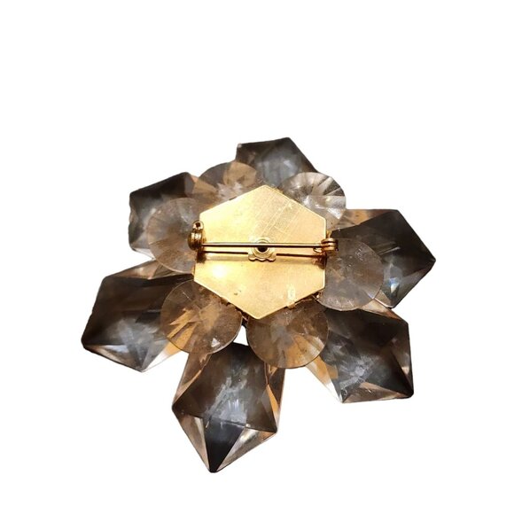 Fun Acrylic Large Flower With Rhinestone Center Brooch (A4612) - Picture 3 of 4